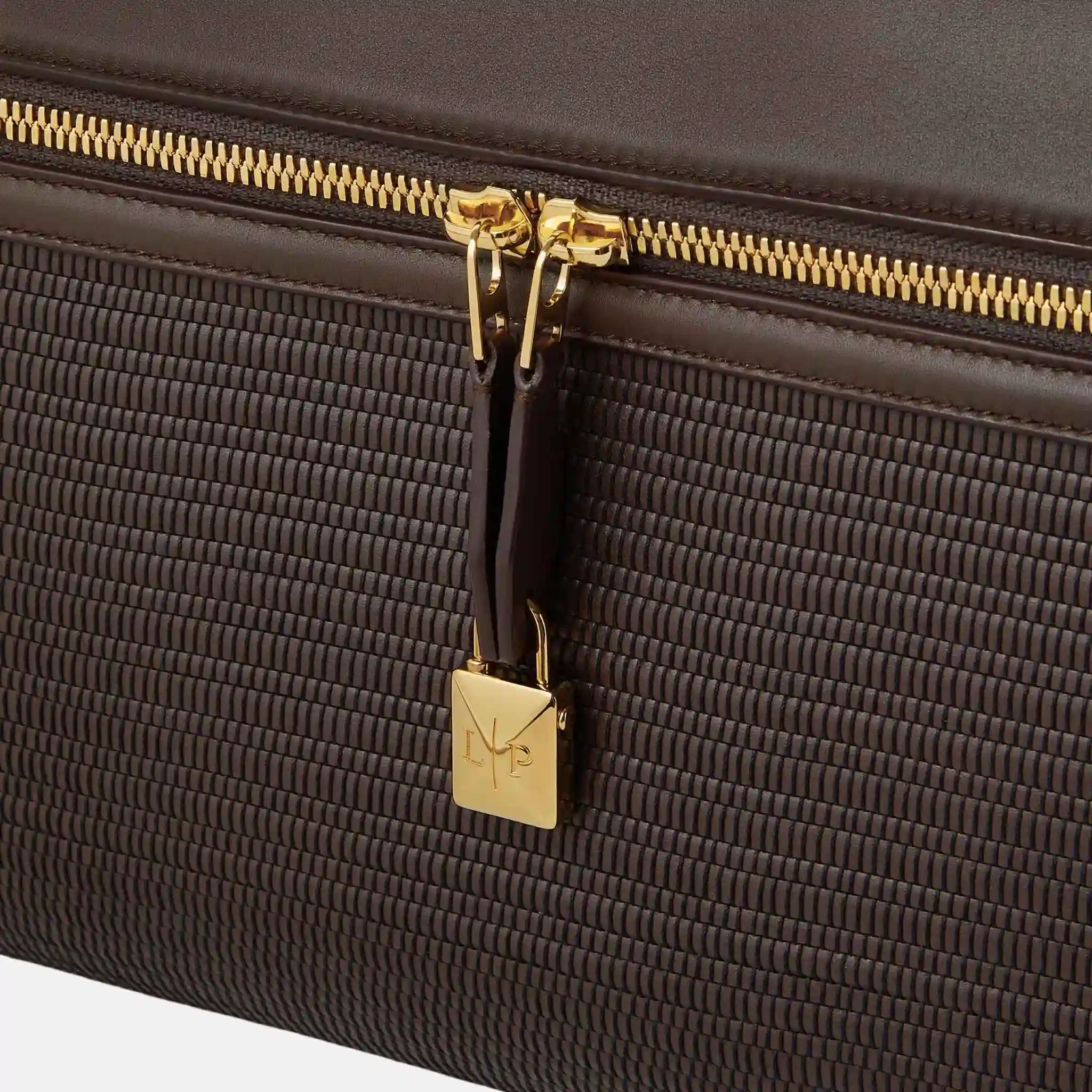Extra Softy Bag L44 in Calfskin - Image 3