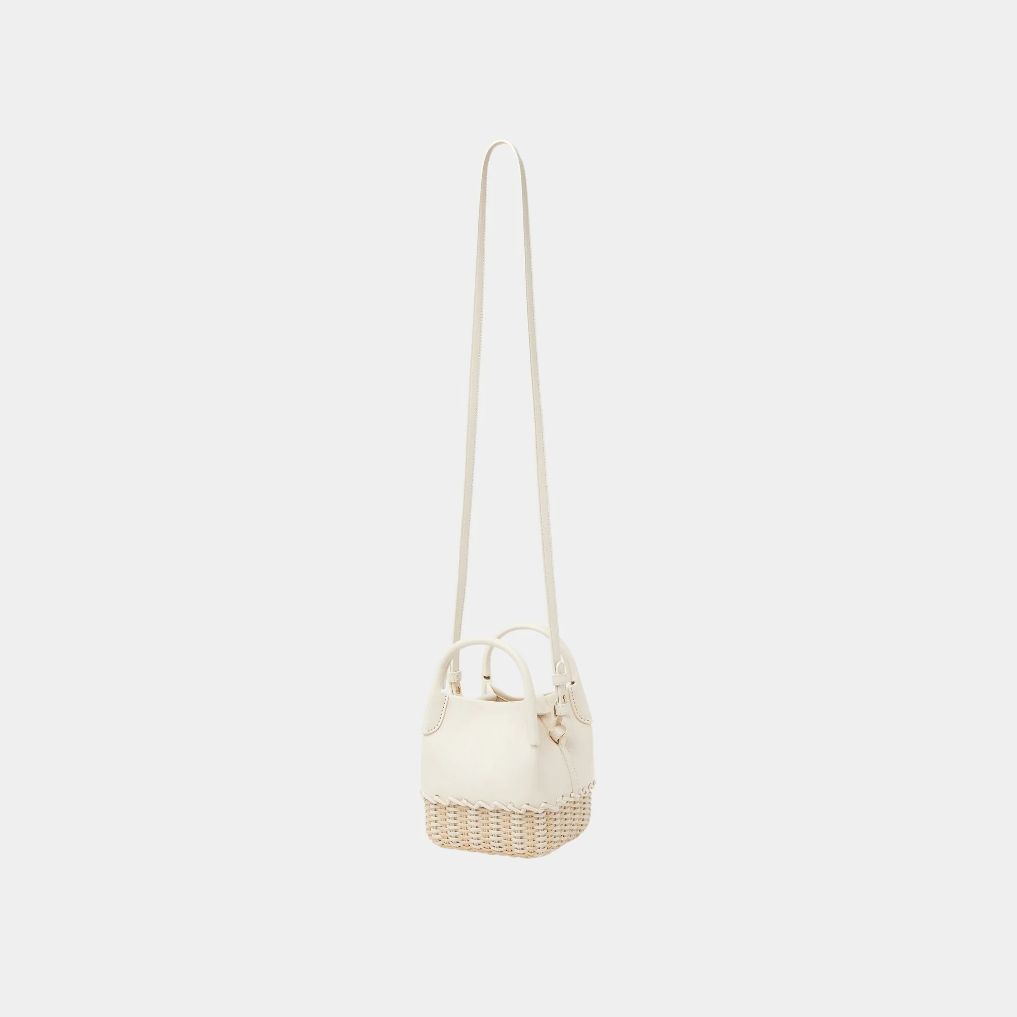 Micro Bale Bag Calfskin-Wicker With Cotton-Linen Lining - Image 4