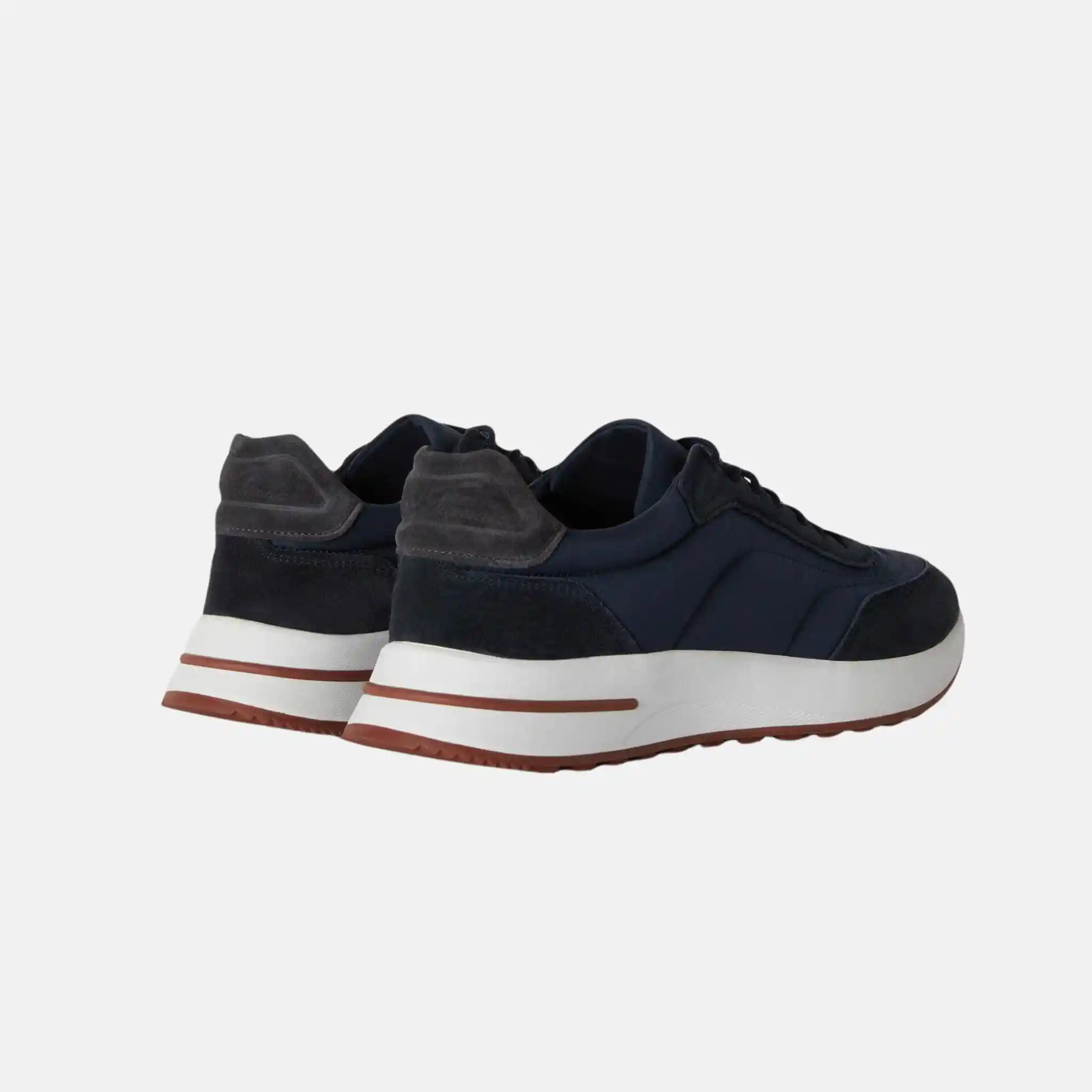 Week End Walk Sneaker - Image 9
