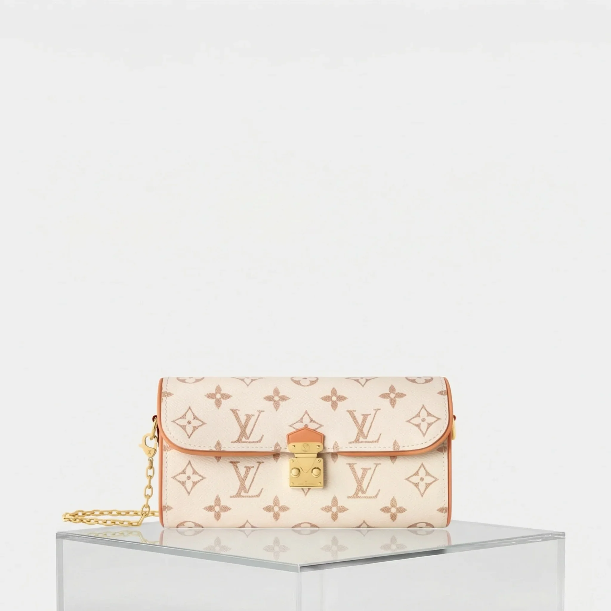 Camille Pouch