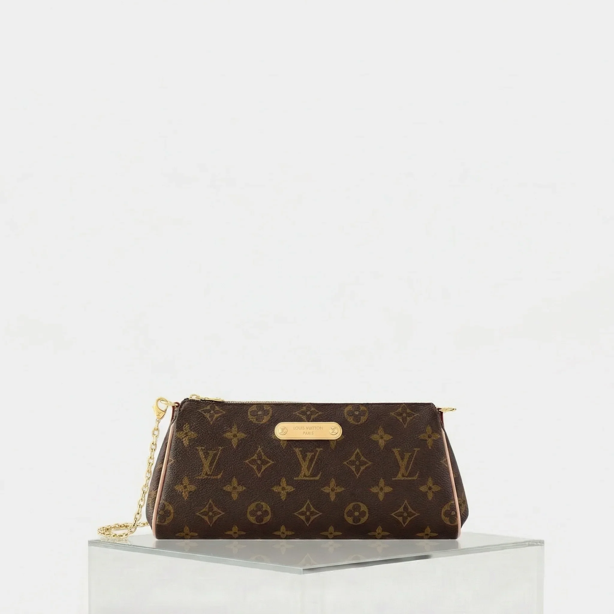 Eva Pouch