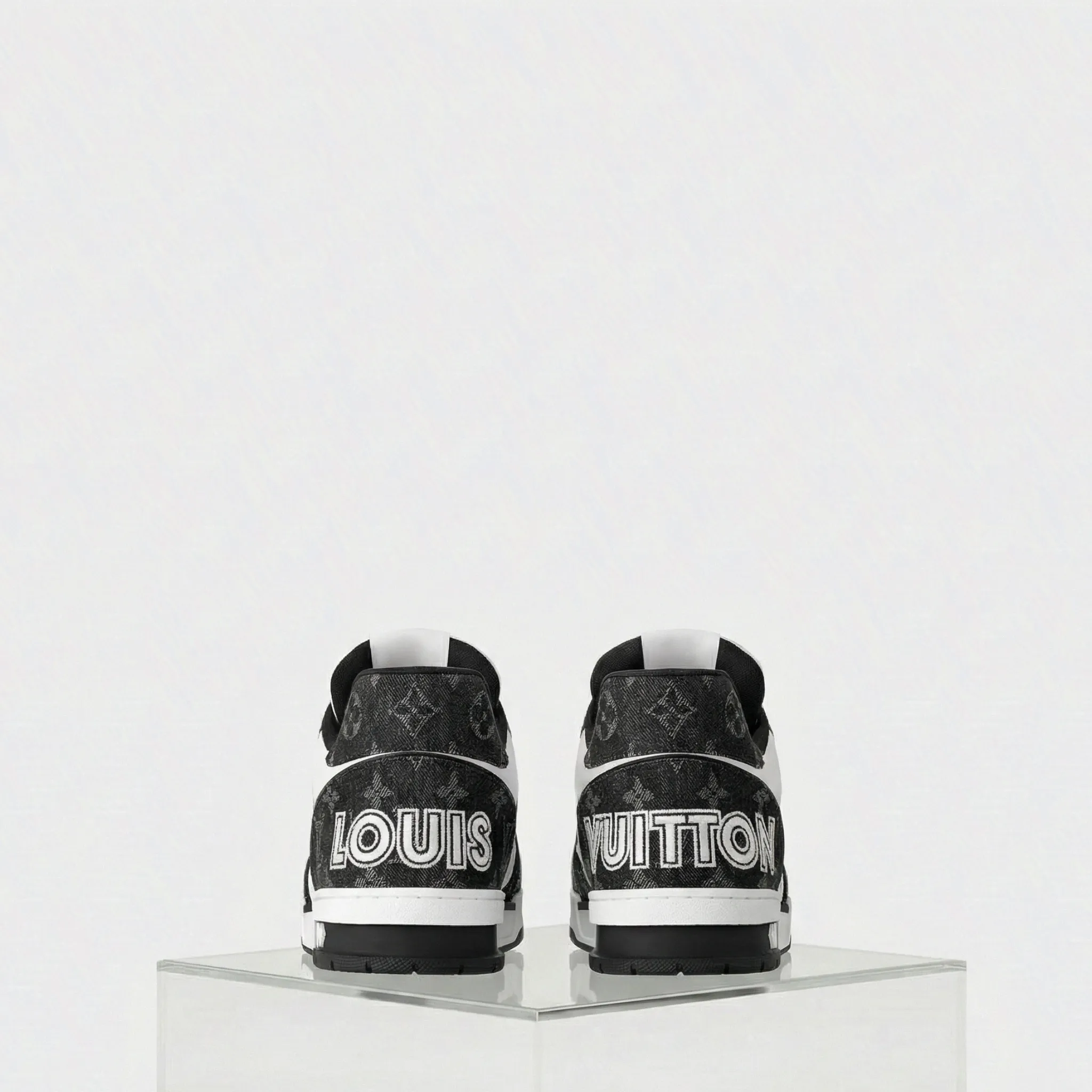LV Trainer Sneaker Denim - Image 3
