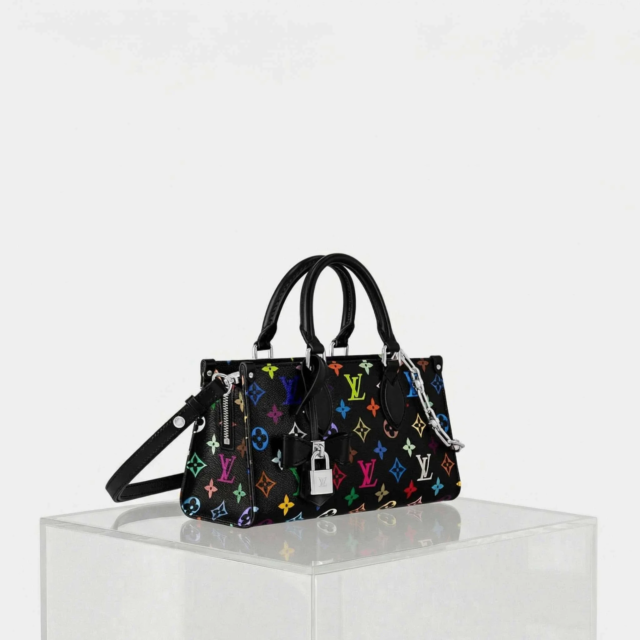 LV x TM OnTheGo East West Chain Handbag - Image 2