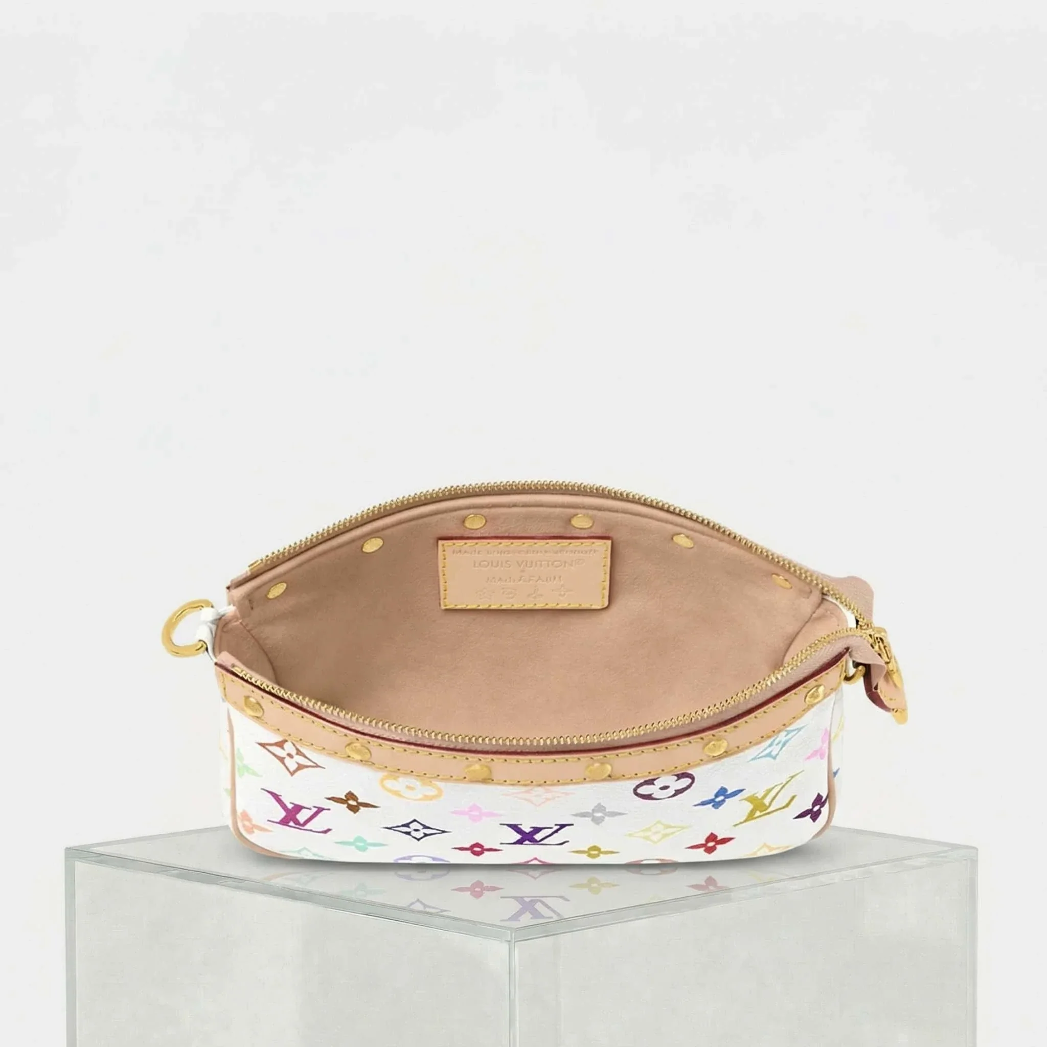 LV x TM Pochette Accessoires Autres Toiles Monogram - Image 3