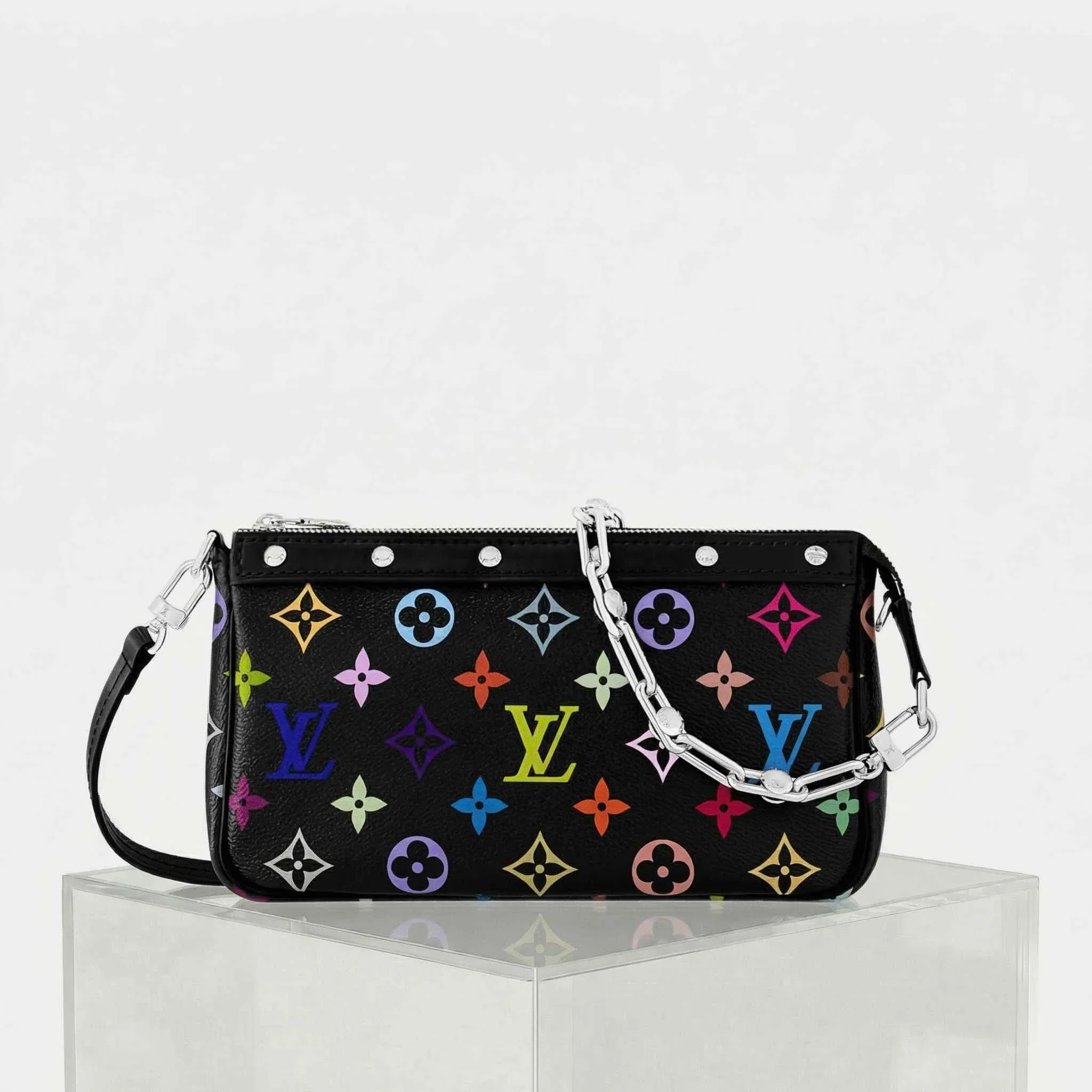 LV x TM Pochette Accessoires Autres Toiles Monogram - Image 4