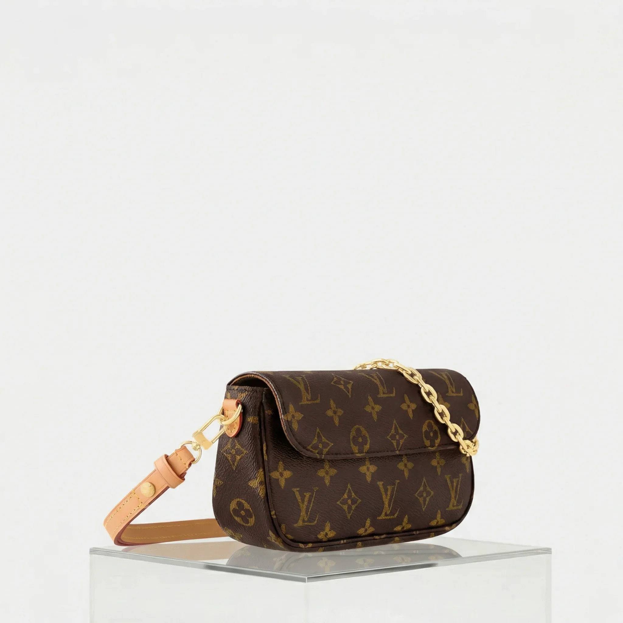Wallet On Chain Ivy Handbag Monogram Canvas - Image 2