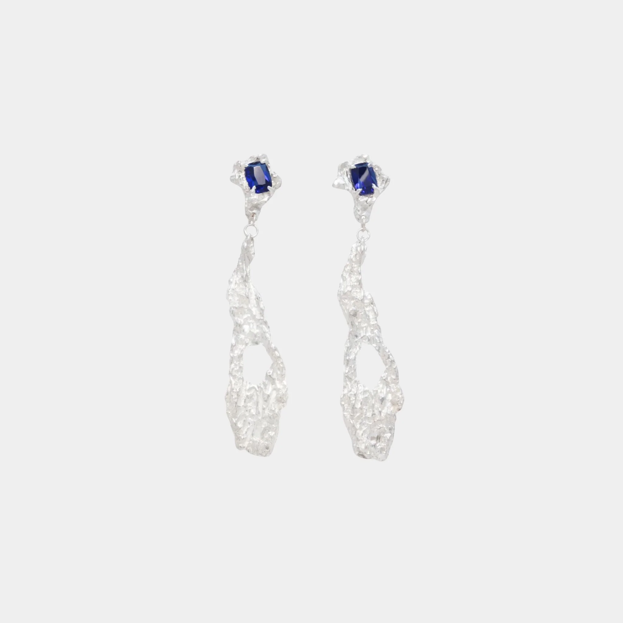 Ceciliae Sapphire Argenti Earrings