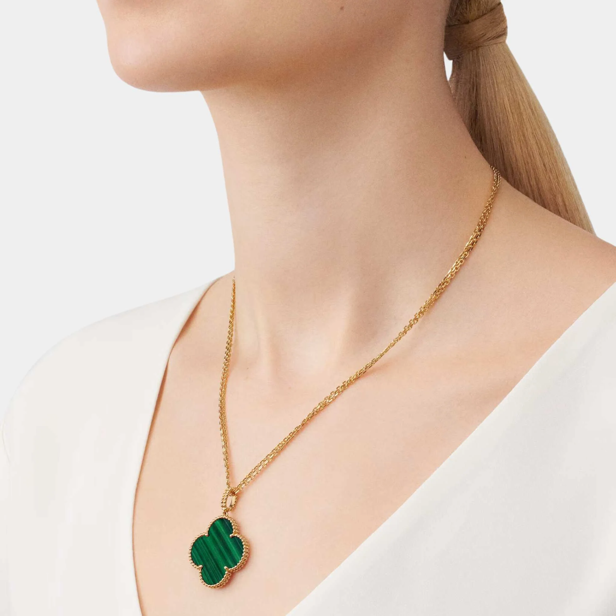 Magic Alhambra Long Necklace 1 motif Yellow Gold Malachite - Image 2