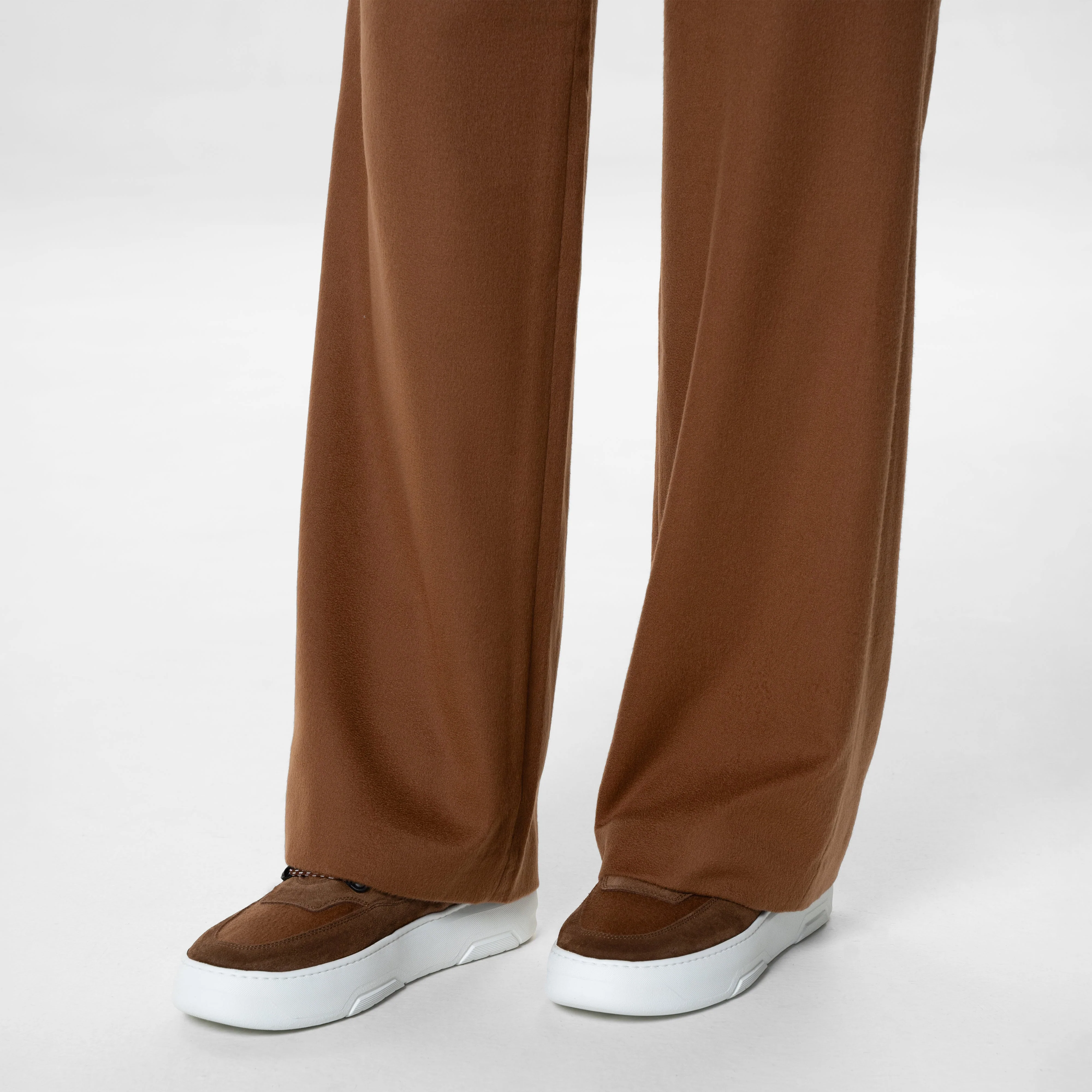 Valencia Sneakers Calfskin & Mink - Image 3