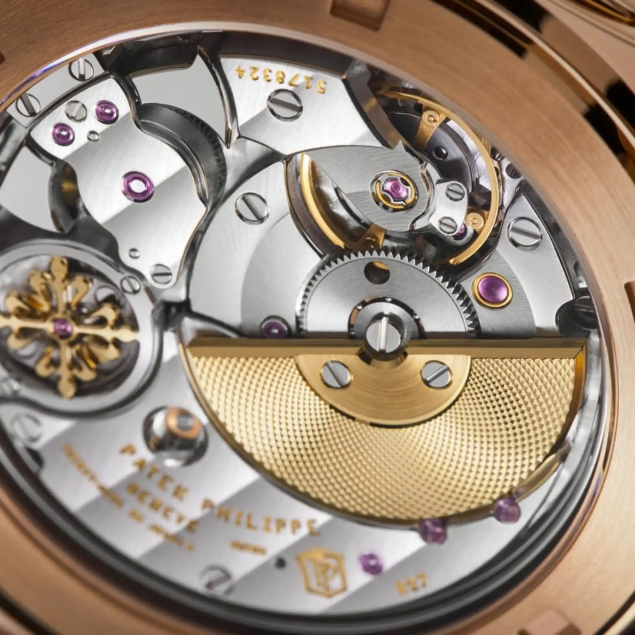 Aquanaut Luce Rainbow Minute Repeater Haute Joaillerie 5260/1455R-001 - Image 4