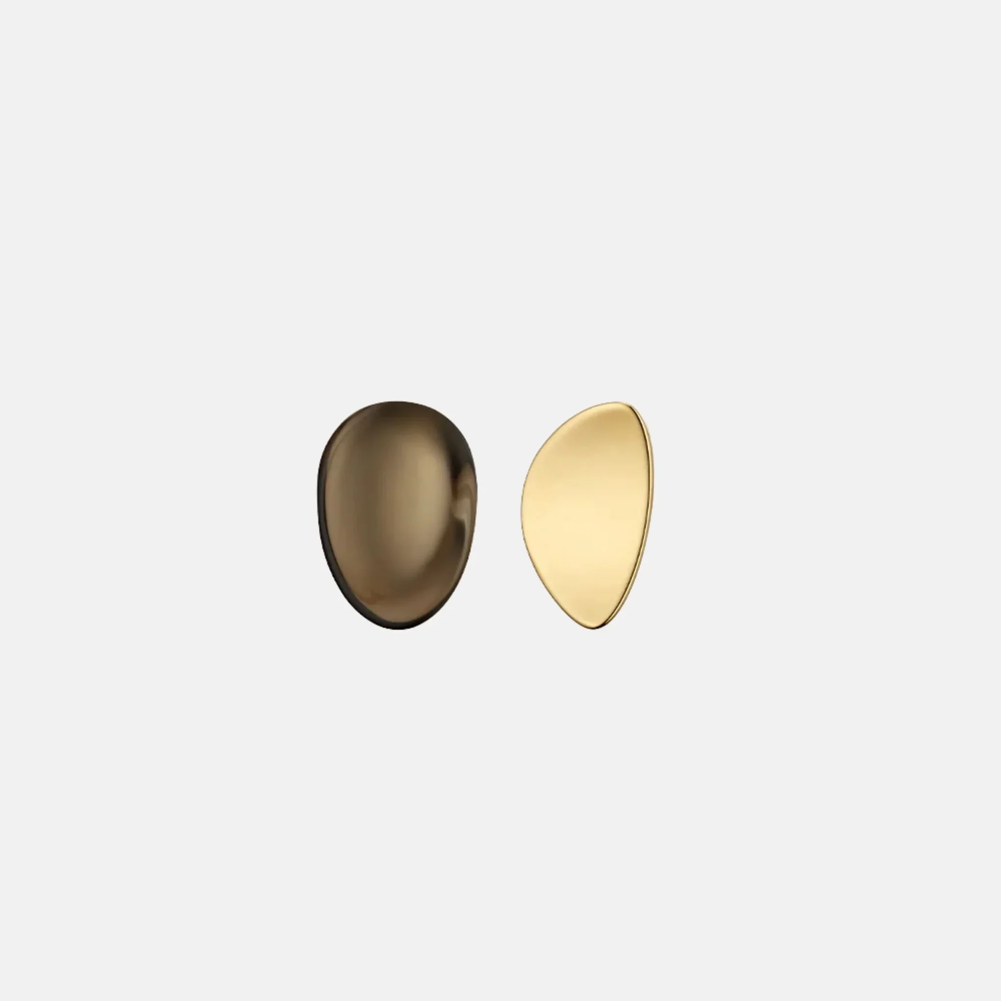 Nae Stud Earrings Smoked Glass Edition