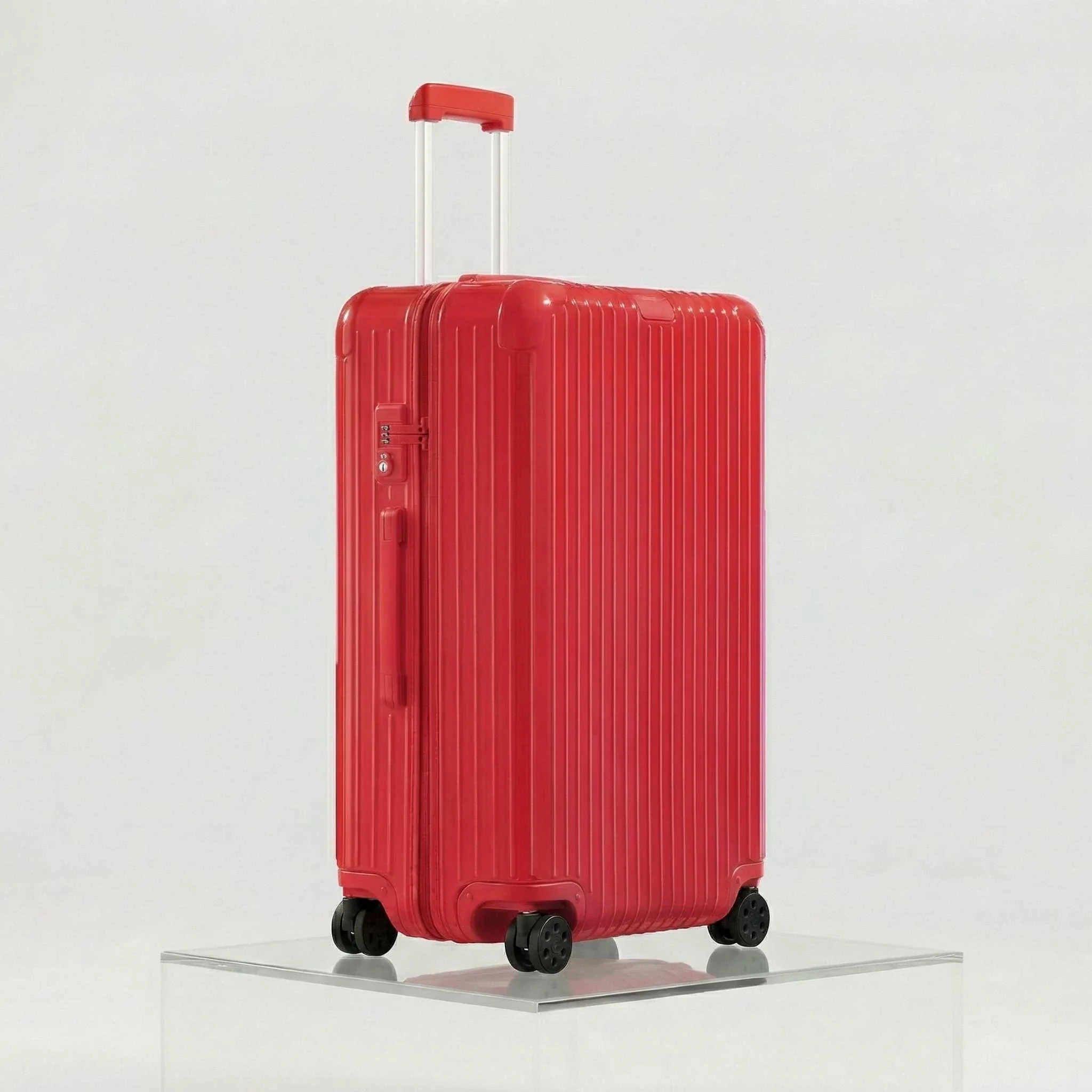 Check-In L Essential - Image 4