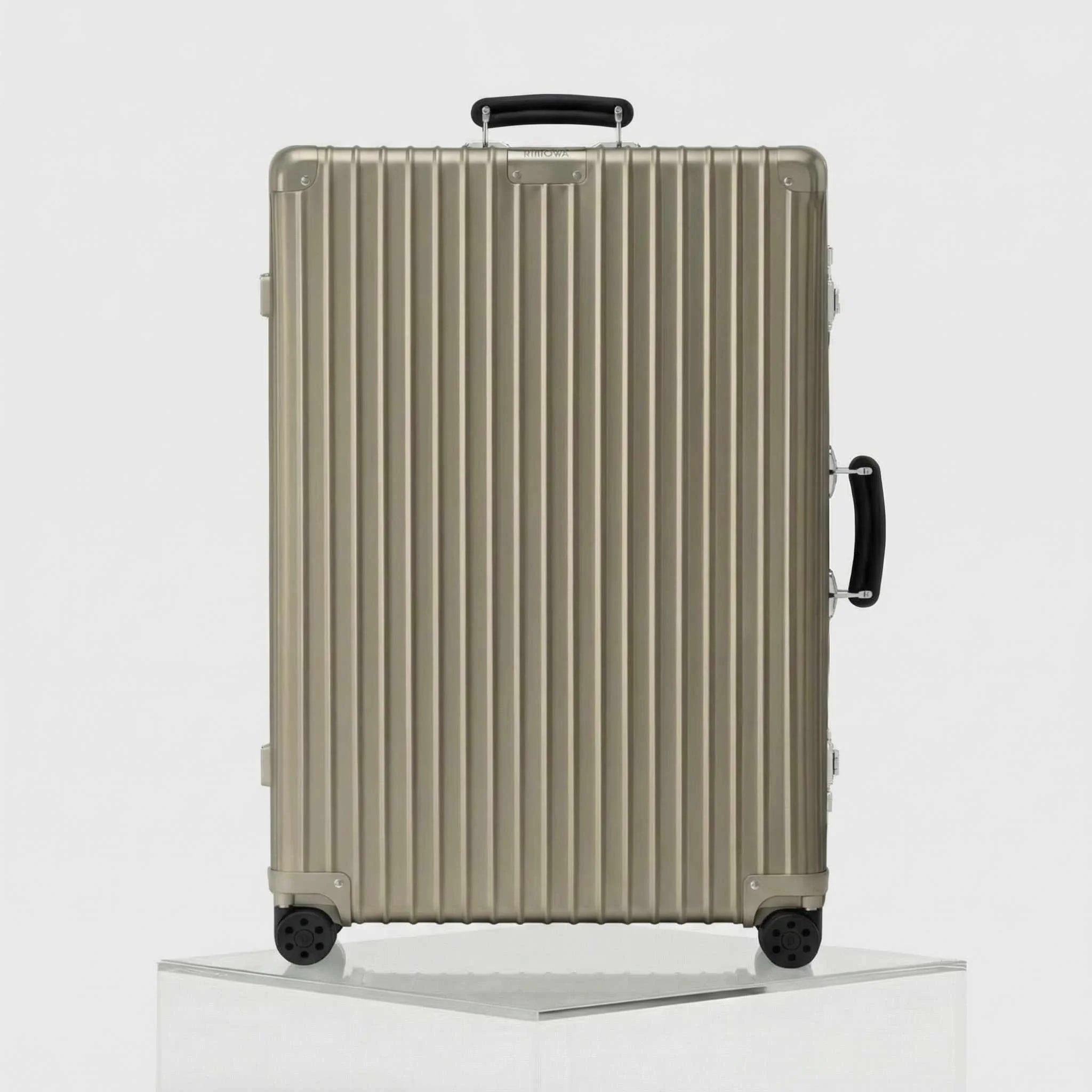 Classic Check In L - Image 2