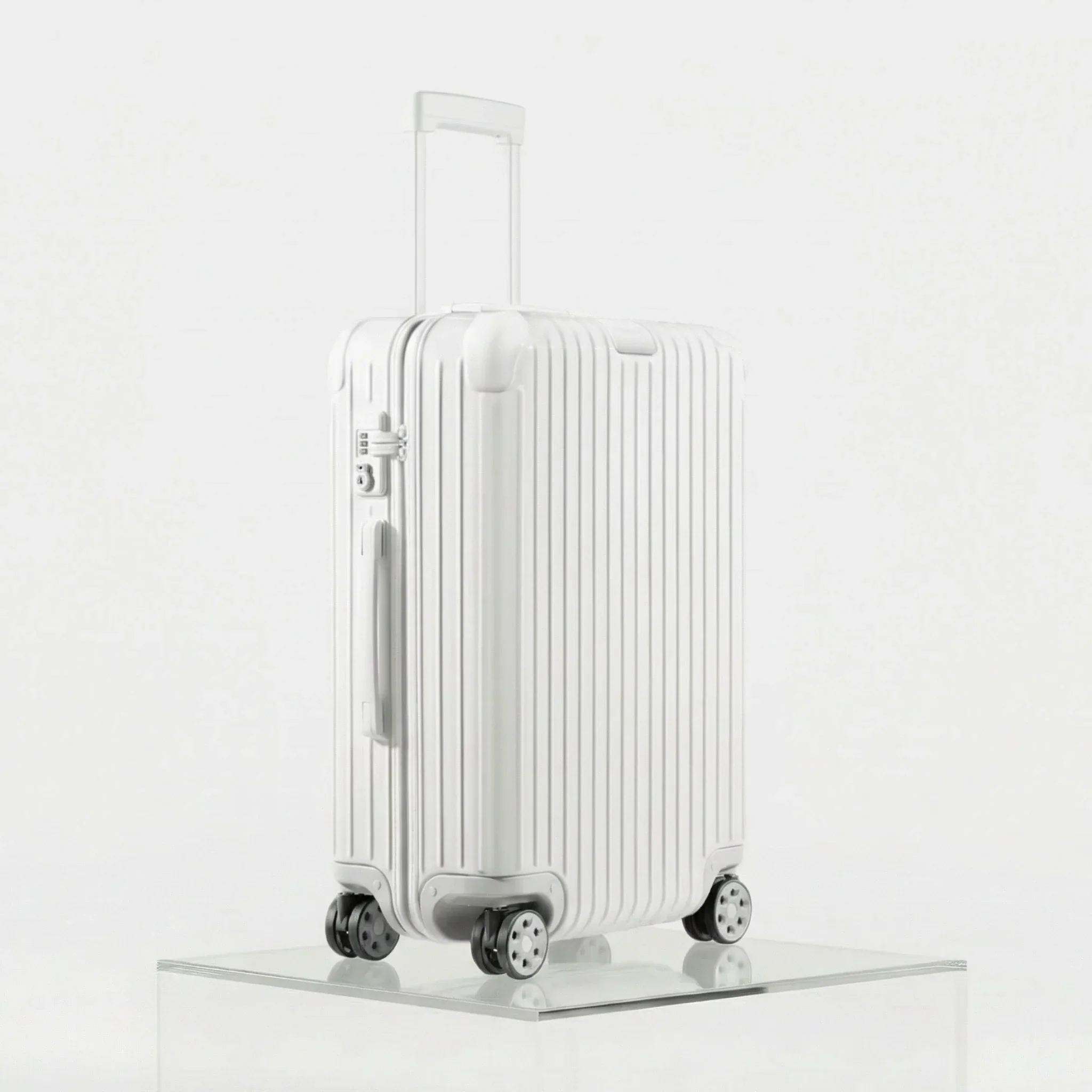 Essential Check-In M - Image 10