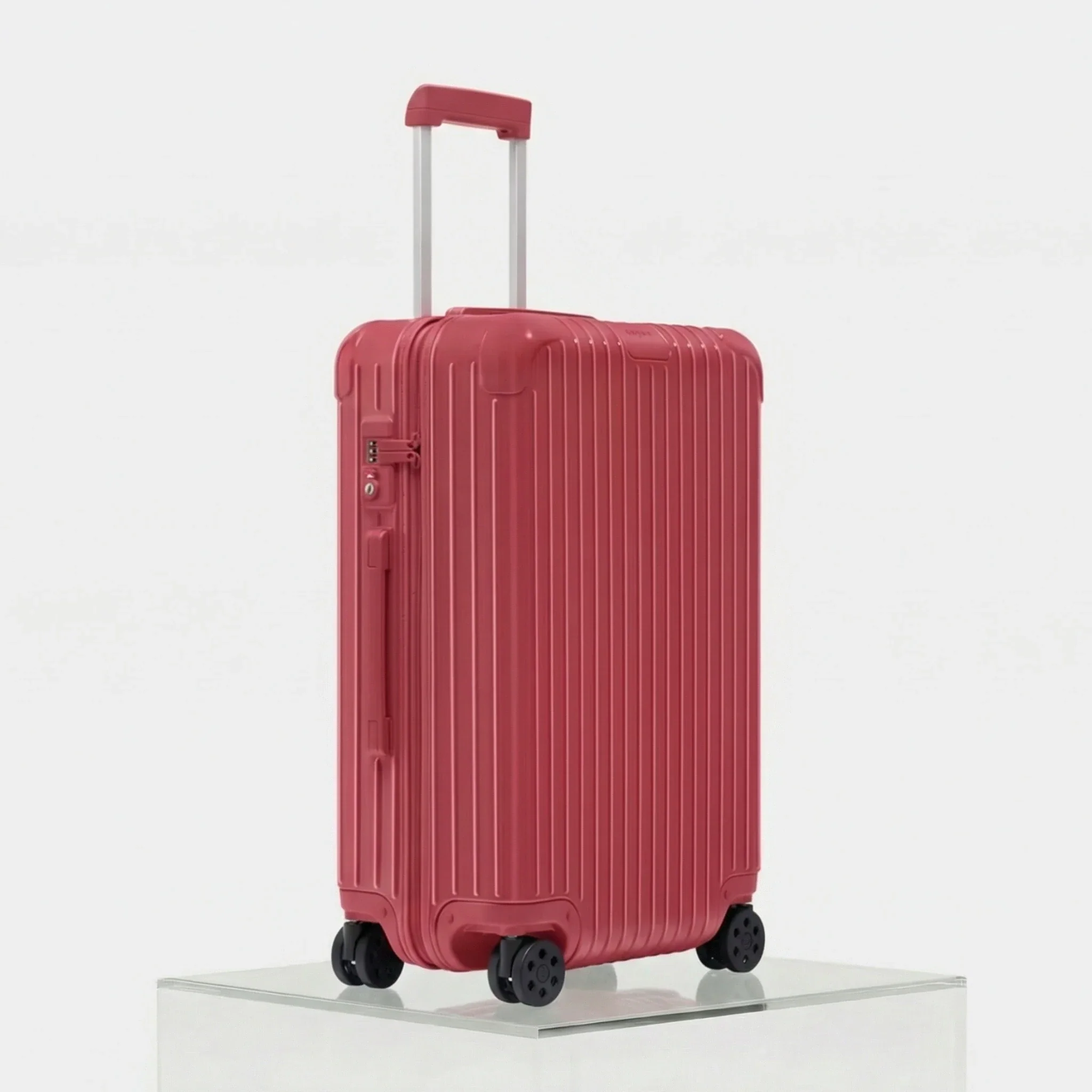 Essential Check-In M - Image 14