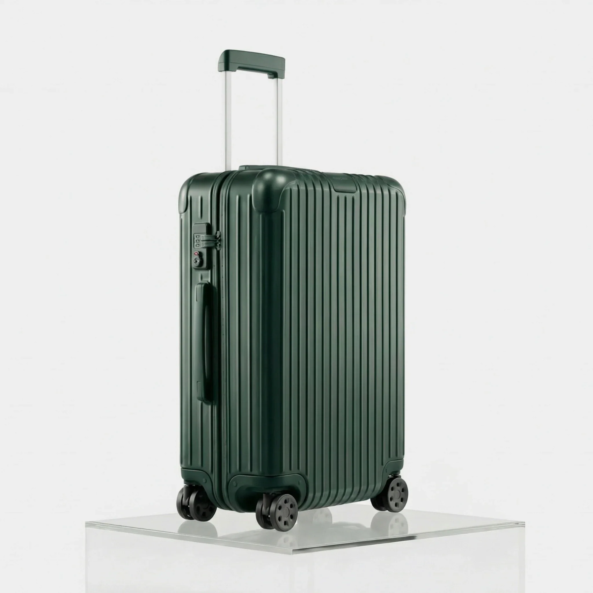 Essential Check-In M - Image 8