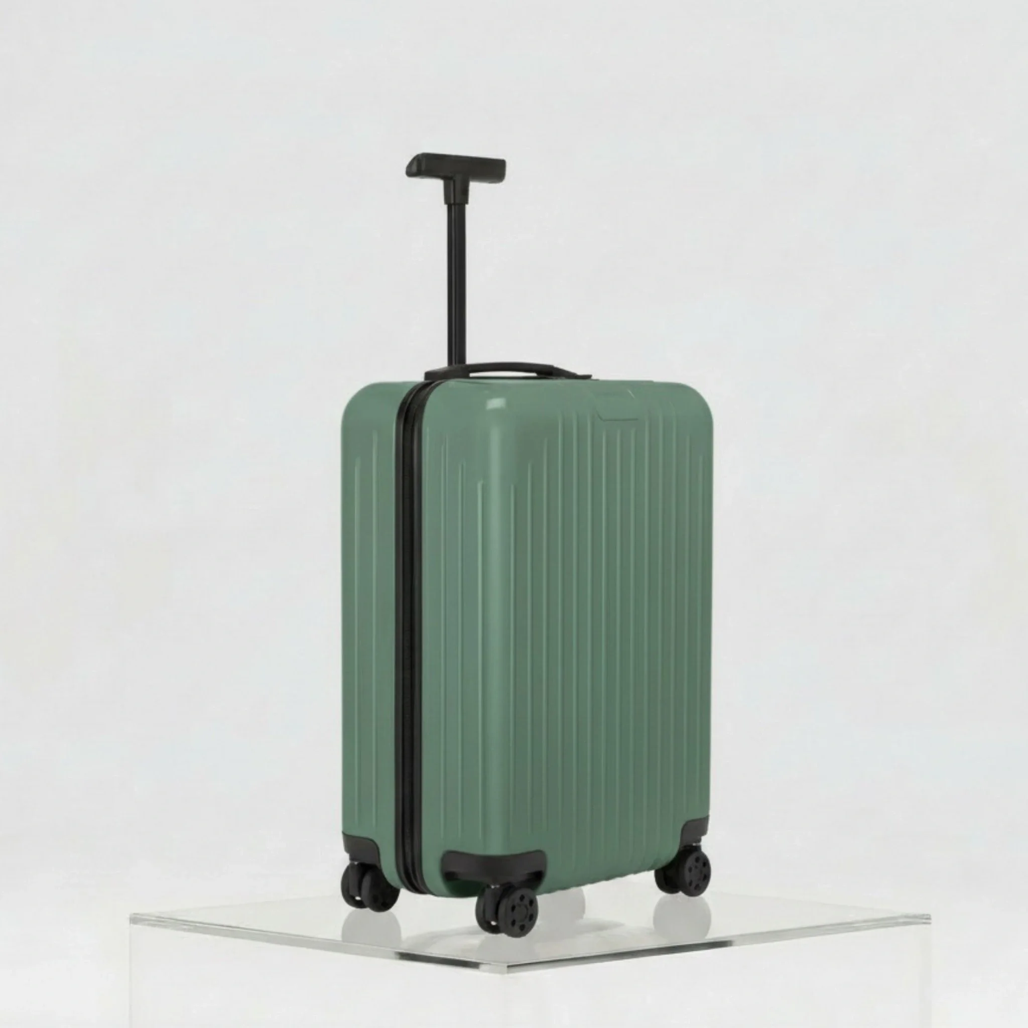 Essential Lite Cabin - Image 7