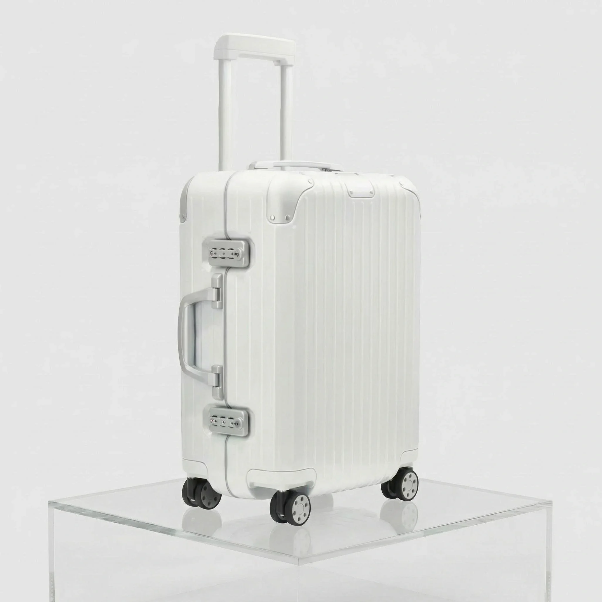 Hybrid Cabin - Image 4