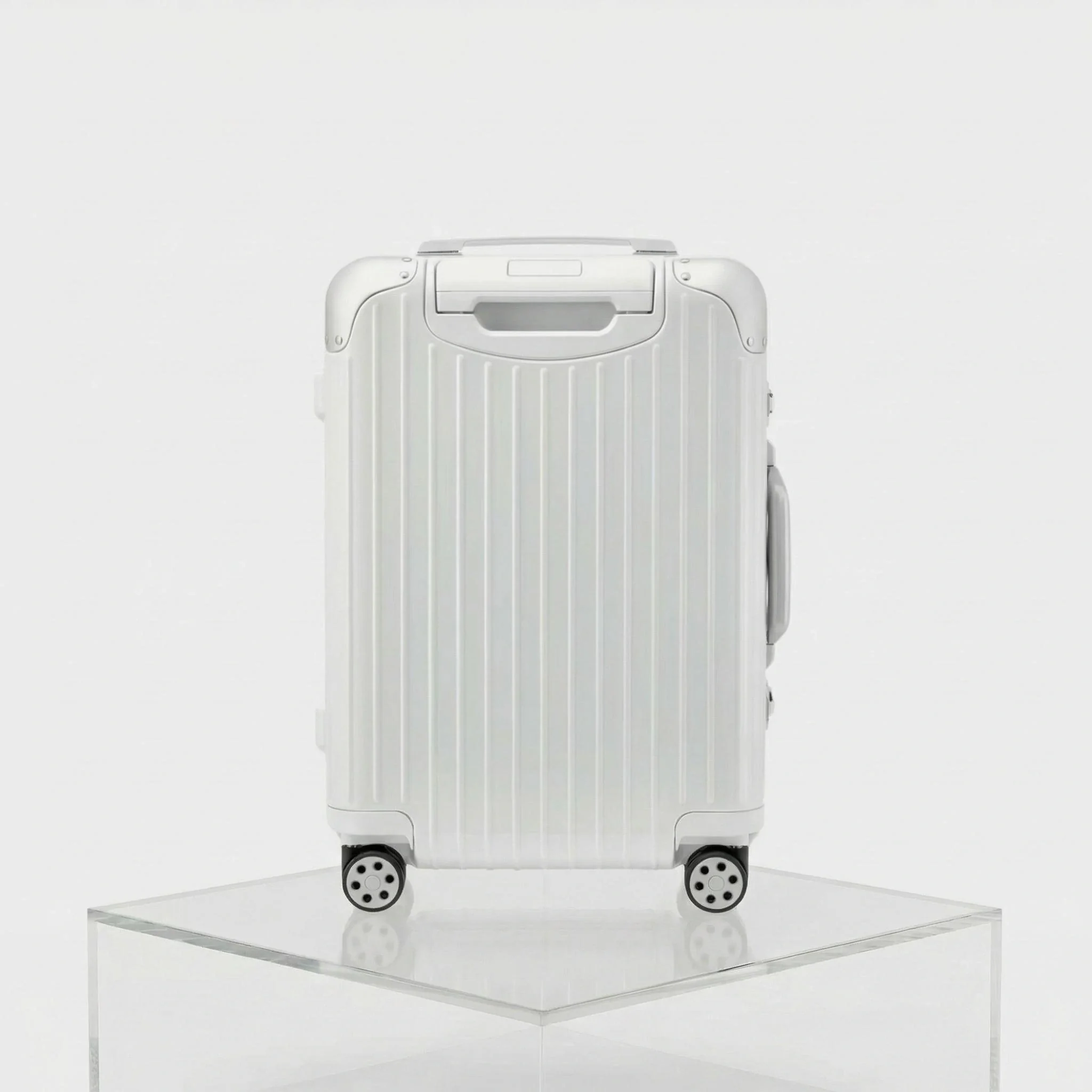 Hybrid Cabin - Image 6
