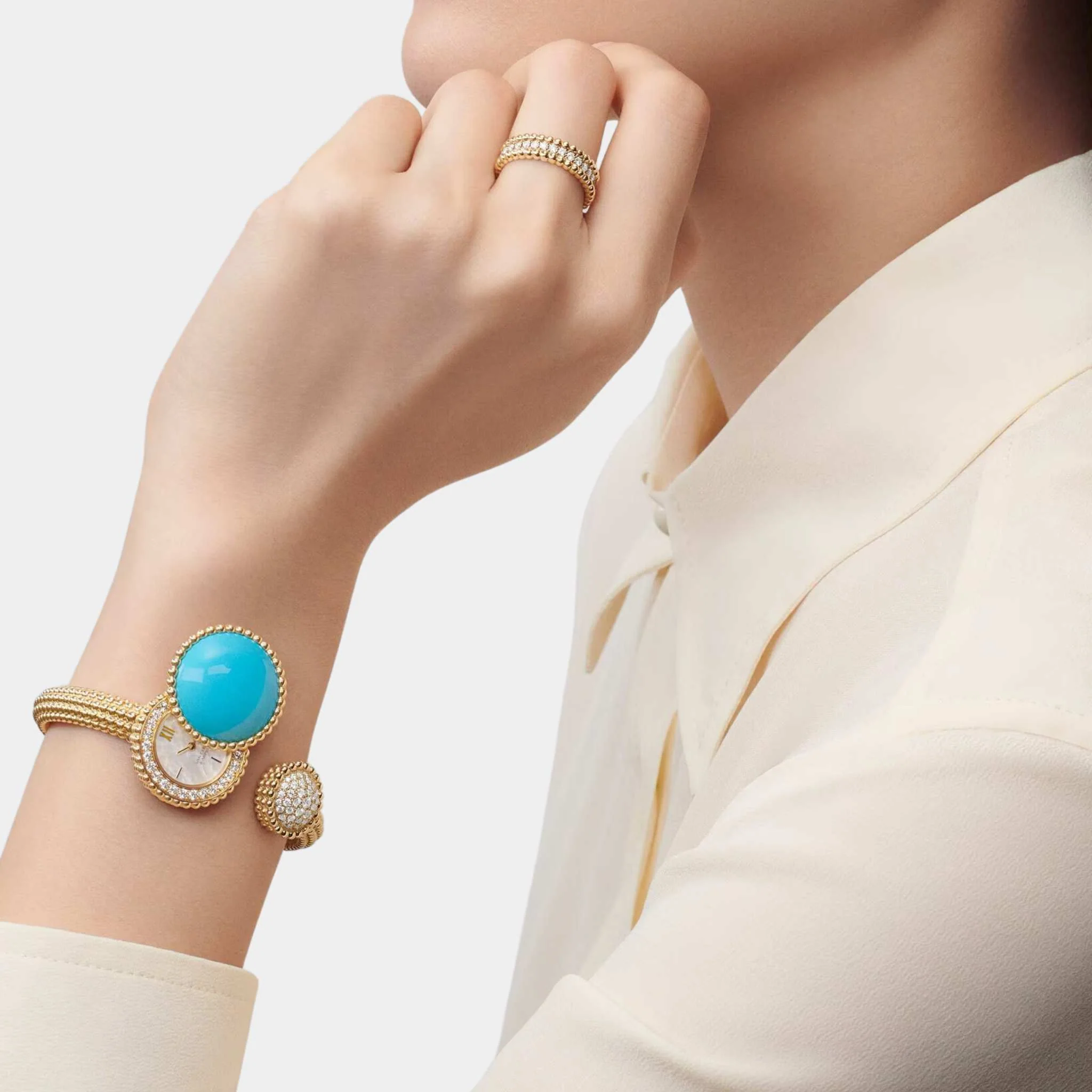 Perlée Toi & Moi Watch in Gold, Diamond & Turquoise - Image 2