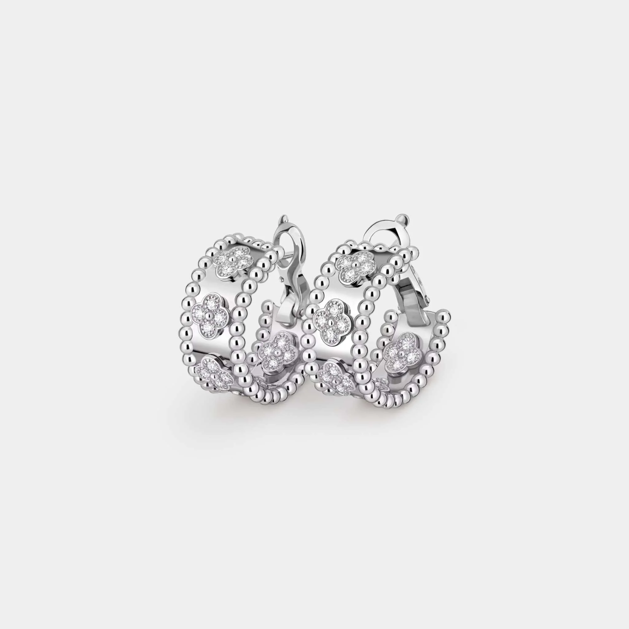 Perlée Clovers Hoop Earrings White Gold Diamond