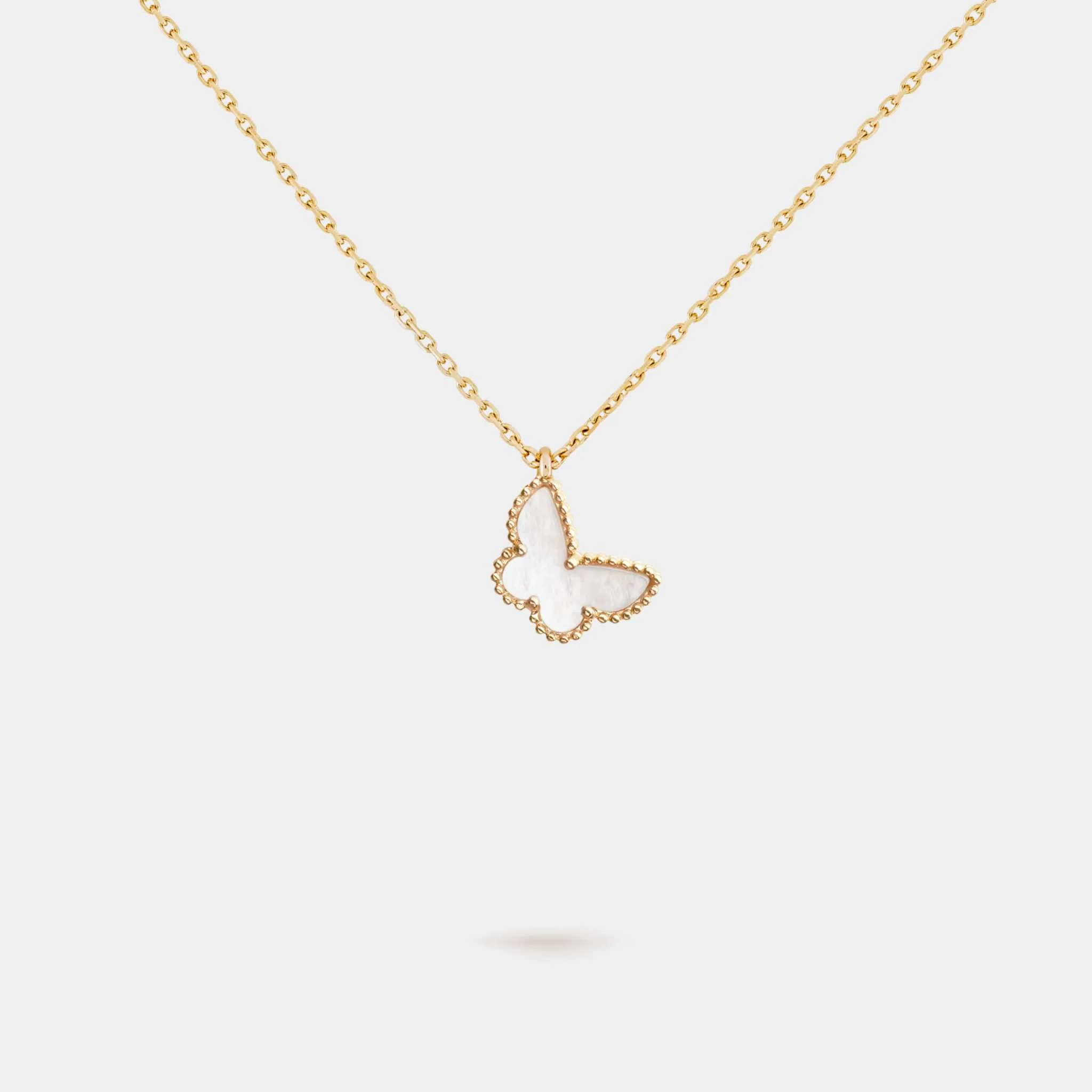 Sweet Butterflies Pendant Yellow Gold With Pearl