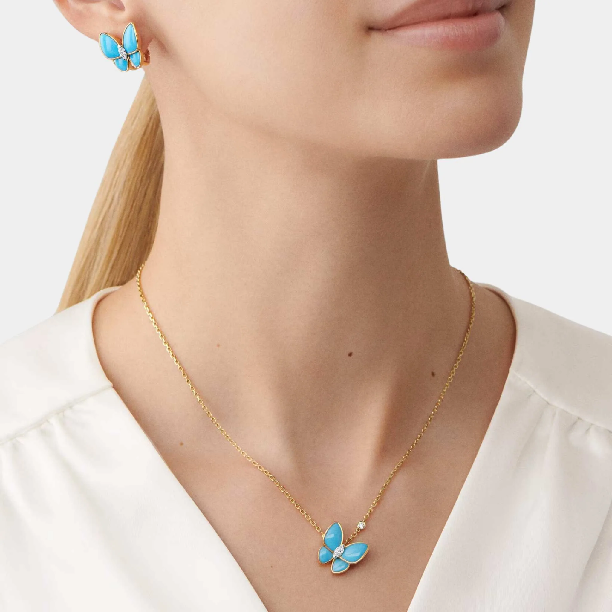Two Butterfly Pendant in Yellow Gold Diamond & Turquoise - Image 2