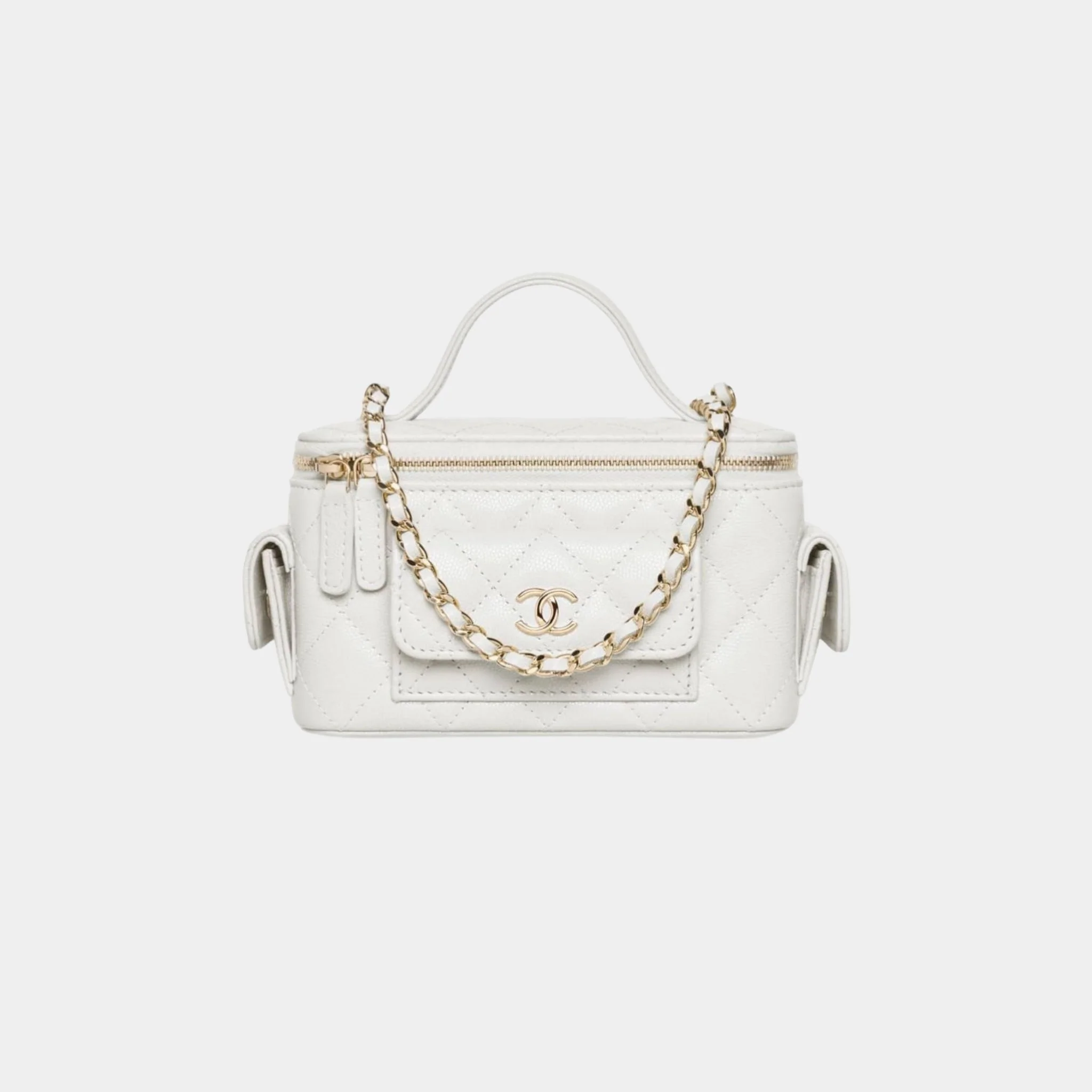 Vanity with Chain in Grained Shiny Calfskin and Gold Tone