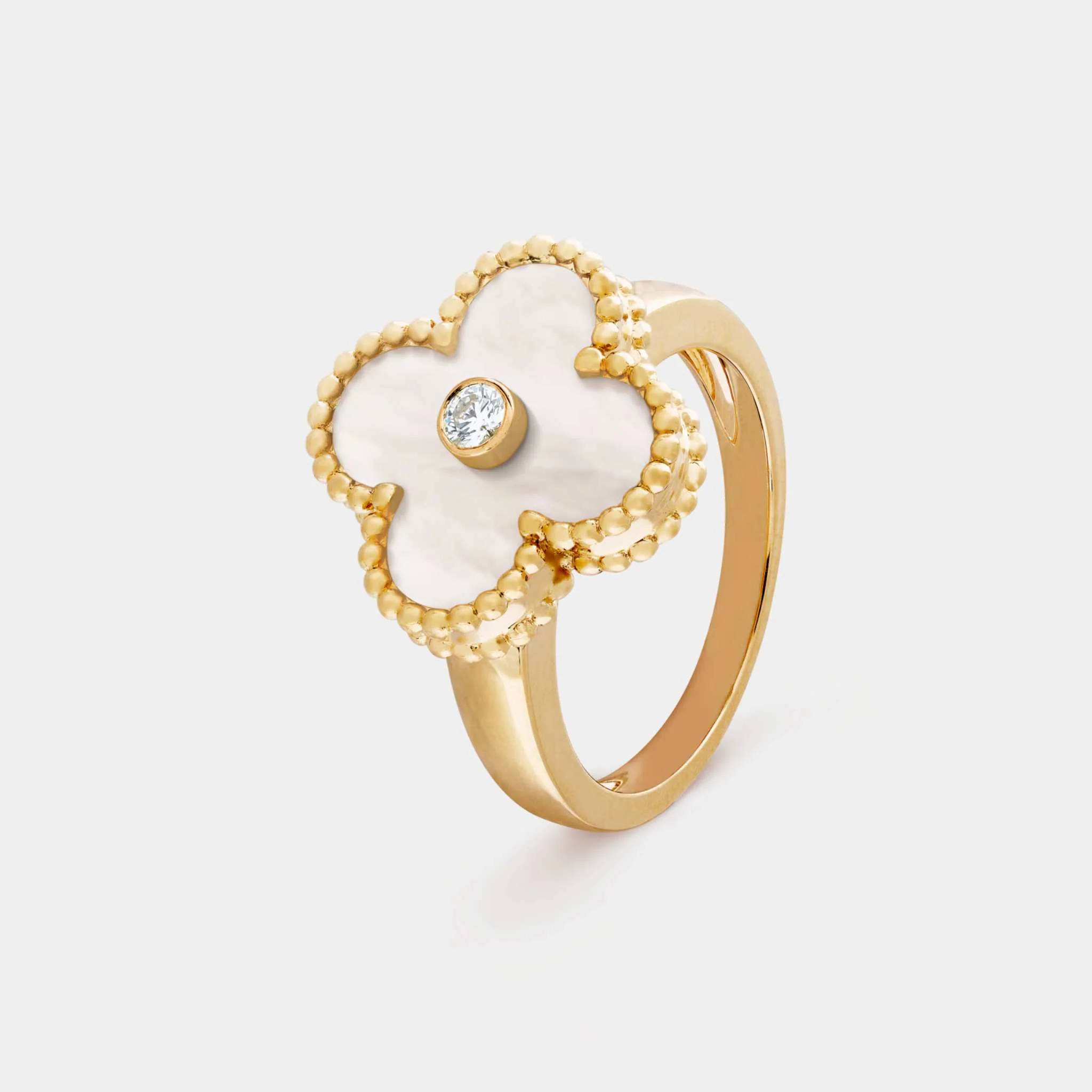 Vintage Alhambra Ring Yellow Gold Diamond Mother Of Pearl