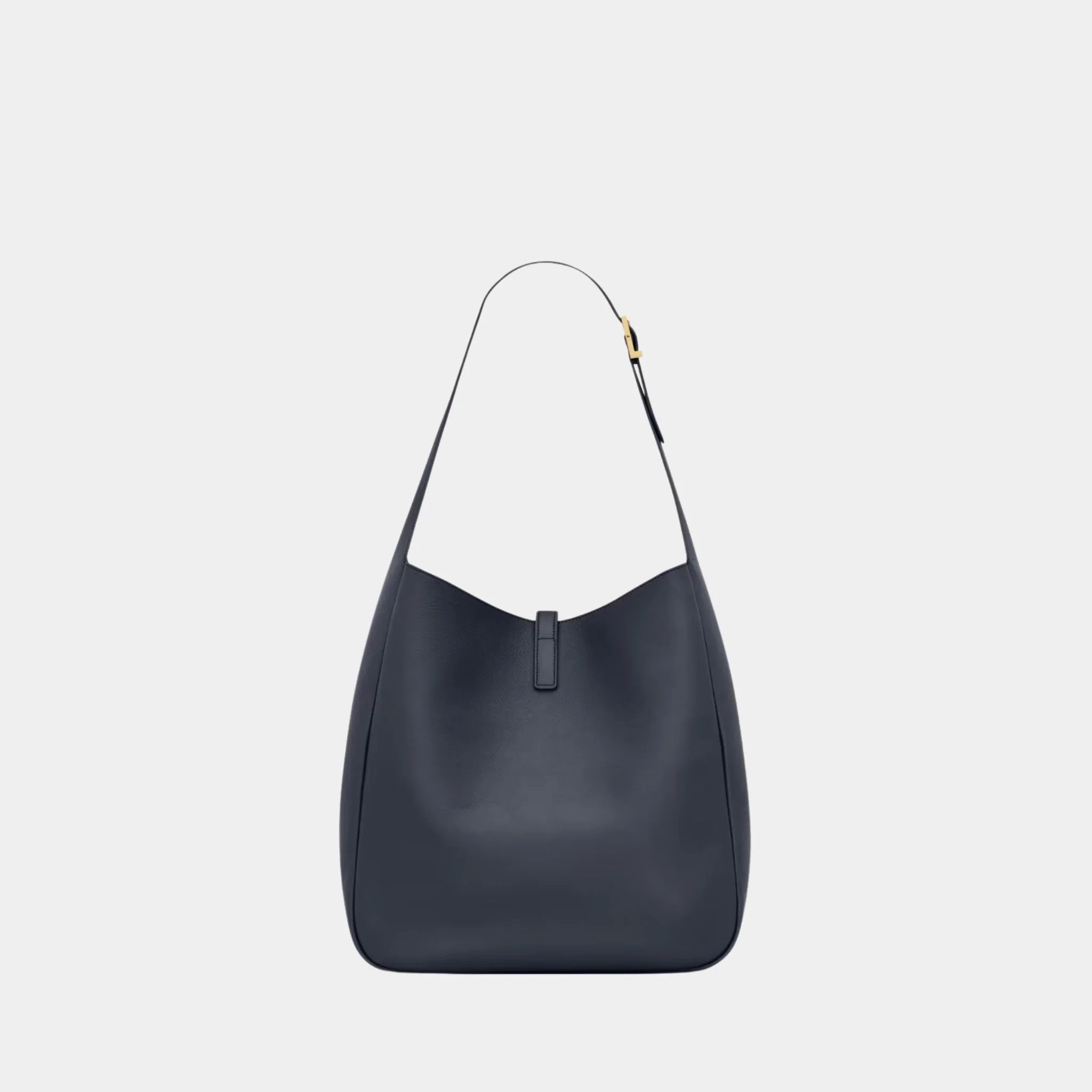 Le 5 A 7 Supple Large In Grained Leather - Image 18
